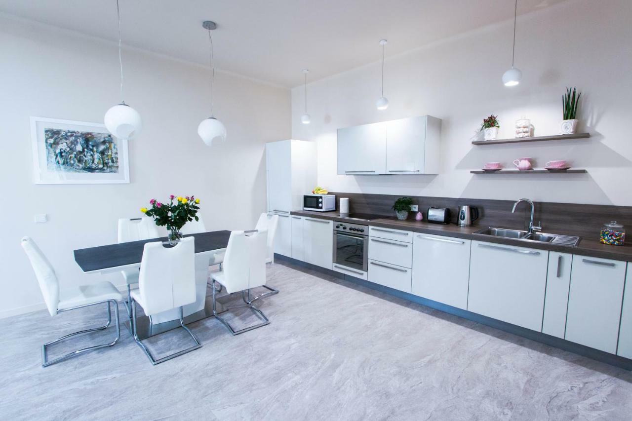 Luksusowy Apartament Swietego Jana Na Rynku คราคูฟ ภายนอก รูปภาพ