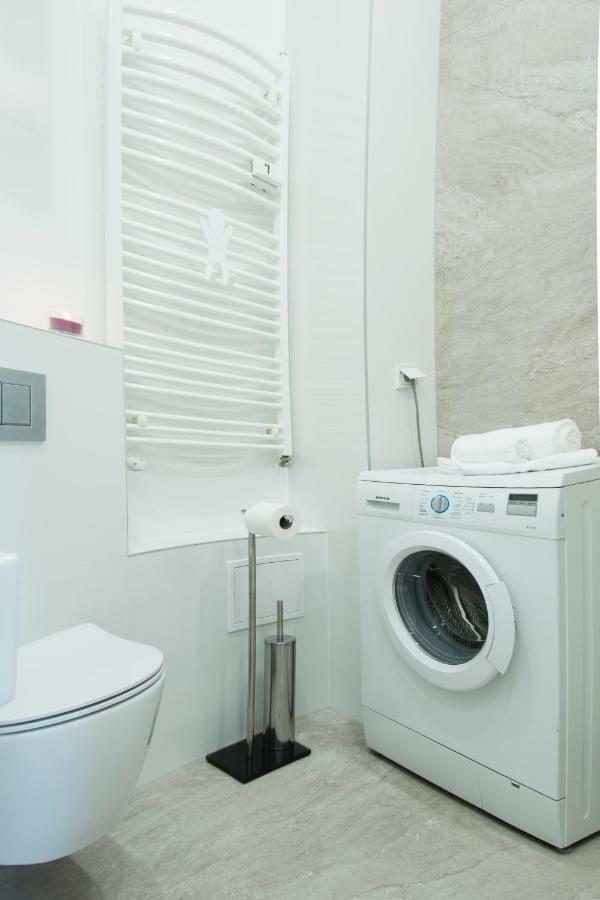 Luksusowy Apartament Swietego Jana Na Rynku คราคูฟ ภายนอก รูปภาพ